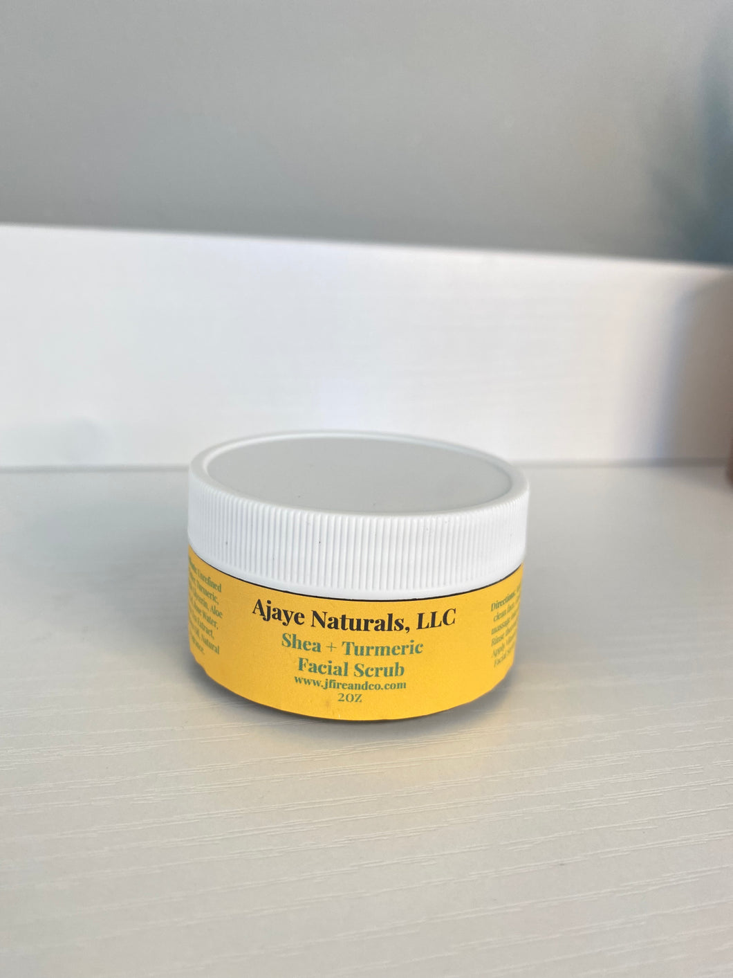 Shea & Turmeric Facial Scrub